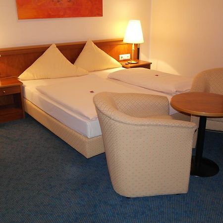 Hotel Jahnhaus ลังเงนเฟลด์ ห้อง รูปภาพ